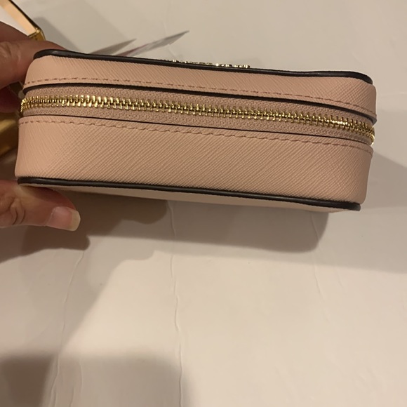 Michael Kors Cosmetic/Jewelry Case -Brand New in Box and with Tags - Picture 10 of 16